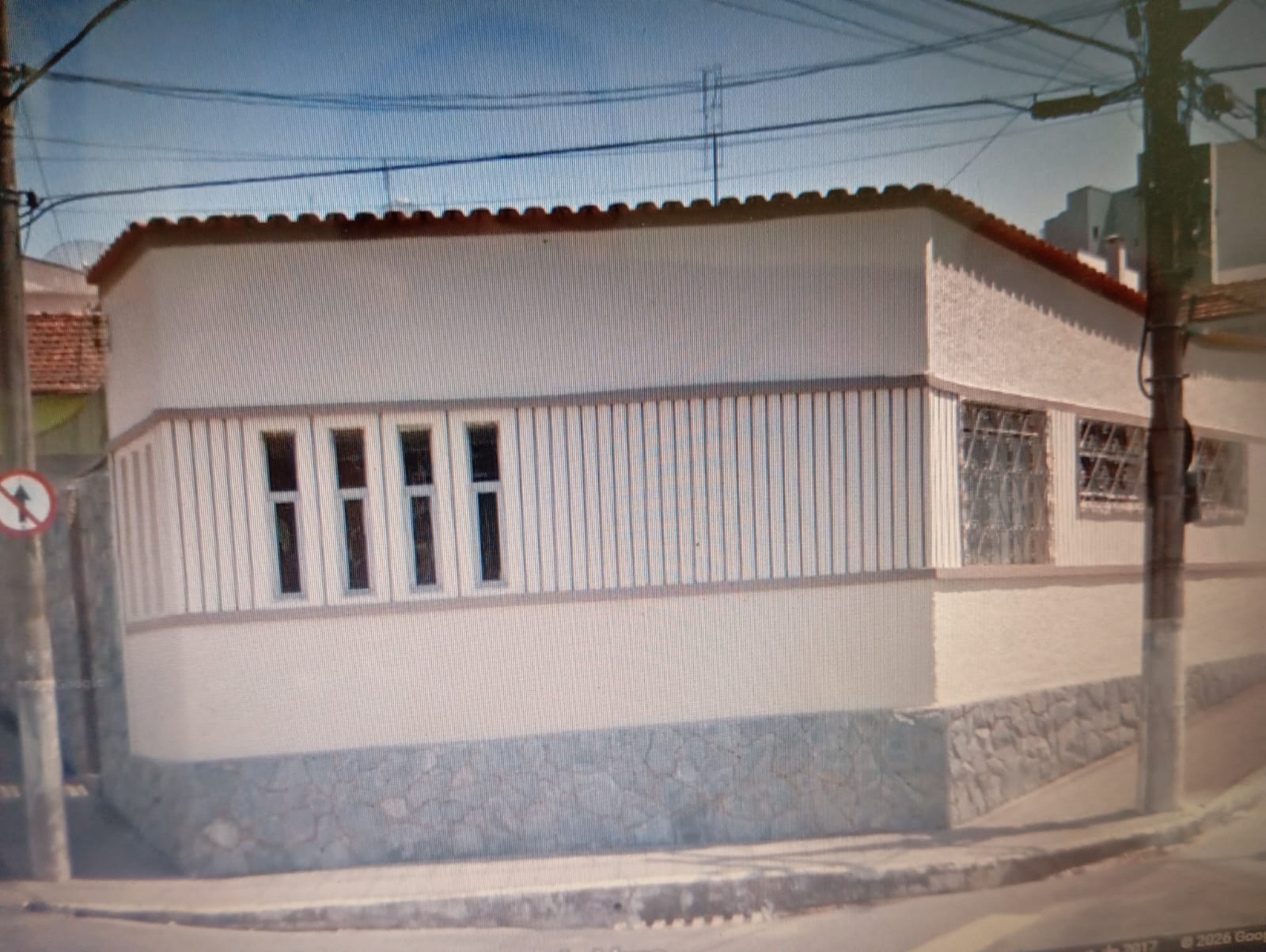 Casa residencial/comercial na região central.Santa Cecília Imóveis