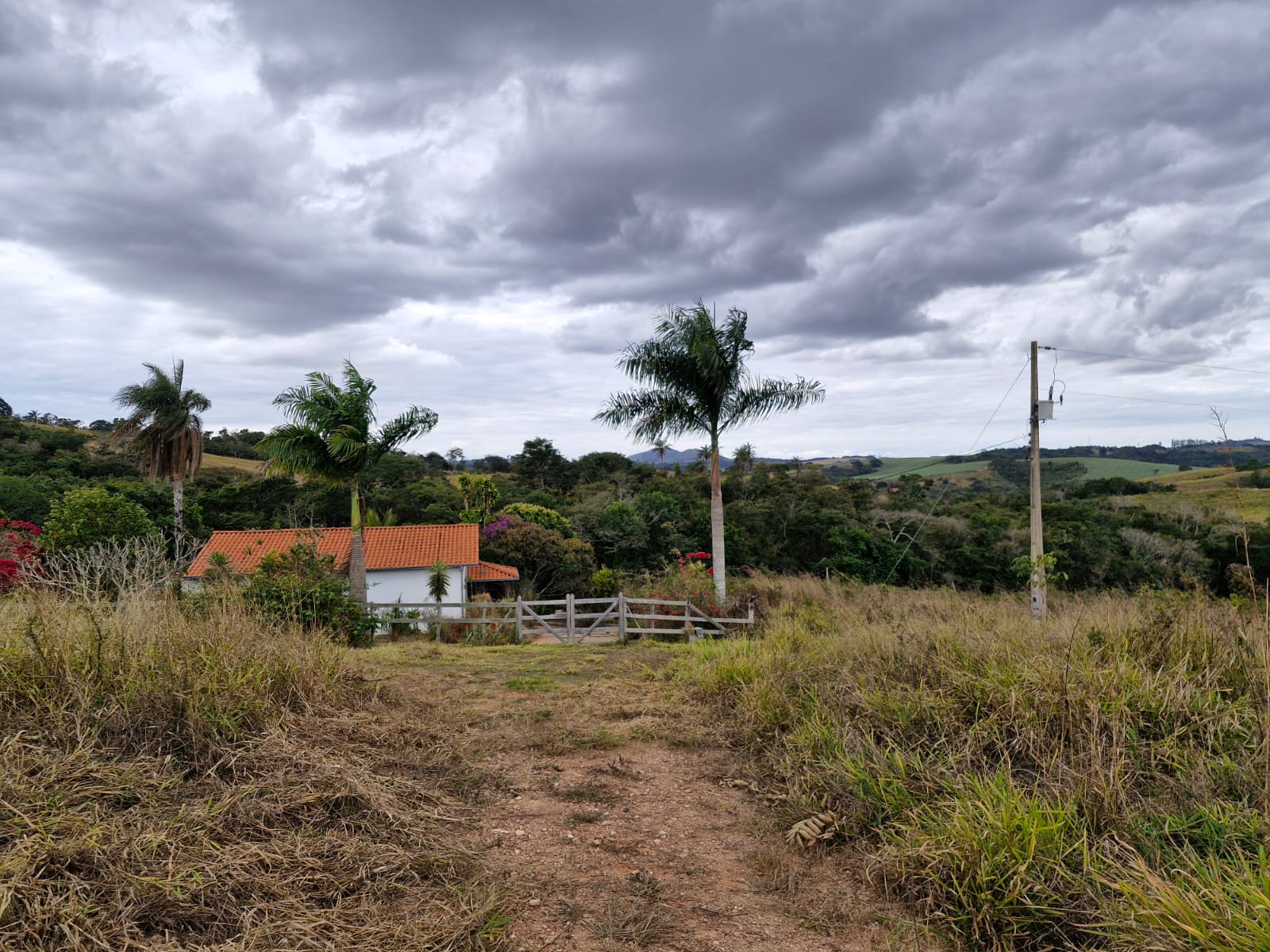 Sítio à venda no Rosário - 13 hectares.Santa Cecília Imóveis