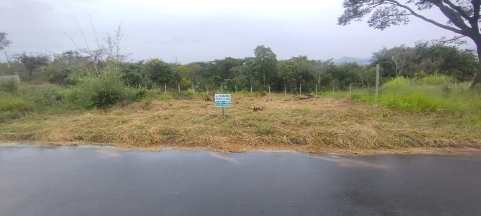 LOTE A VENDA NO ALTA VILLA LavrasSanta Cecília Imóveis