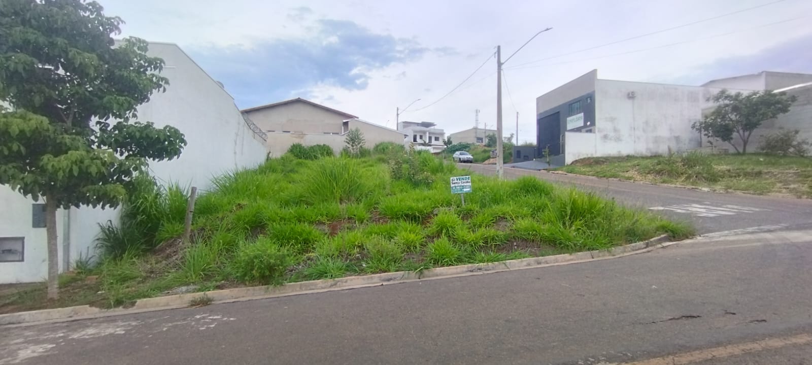 LOTE A VENDA NO SANTA CRUZSanta Cecília Imóveis