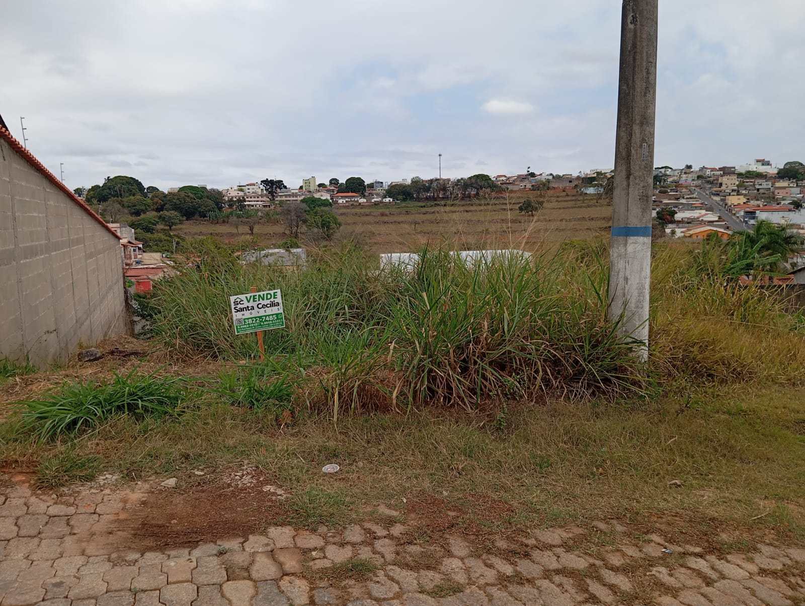 Lote à venda bairro Parque dos Ipês, 324m².Santa Cecília Imóveis