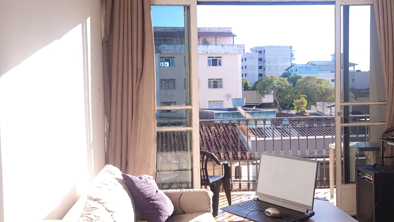 Apartamento espaçoso à venda em ótima localização.Santa Cecília Imóveis