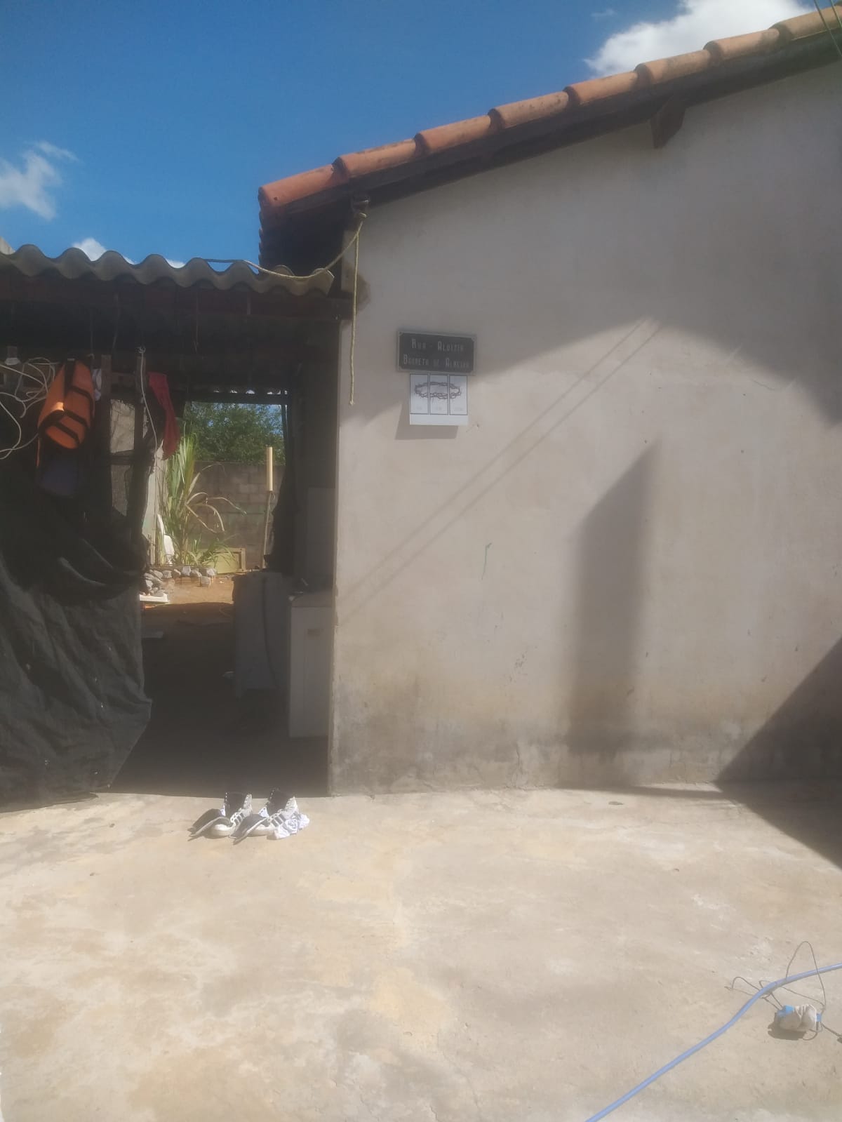 CASA À VENDA NO BAIRRO JUDITH CÂNDIDOSanta Cecília Imóveis