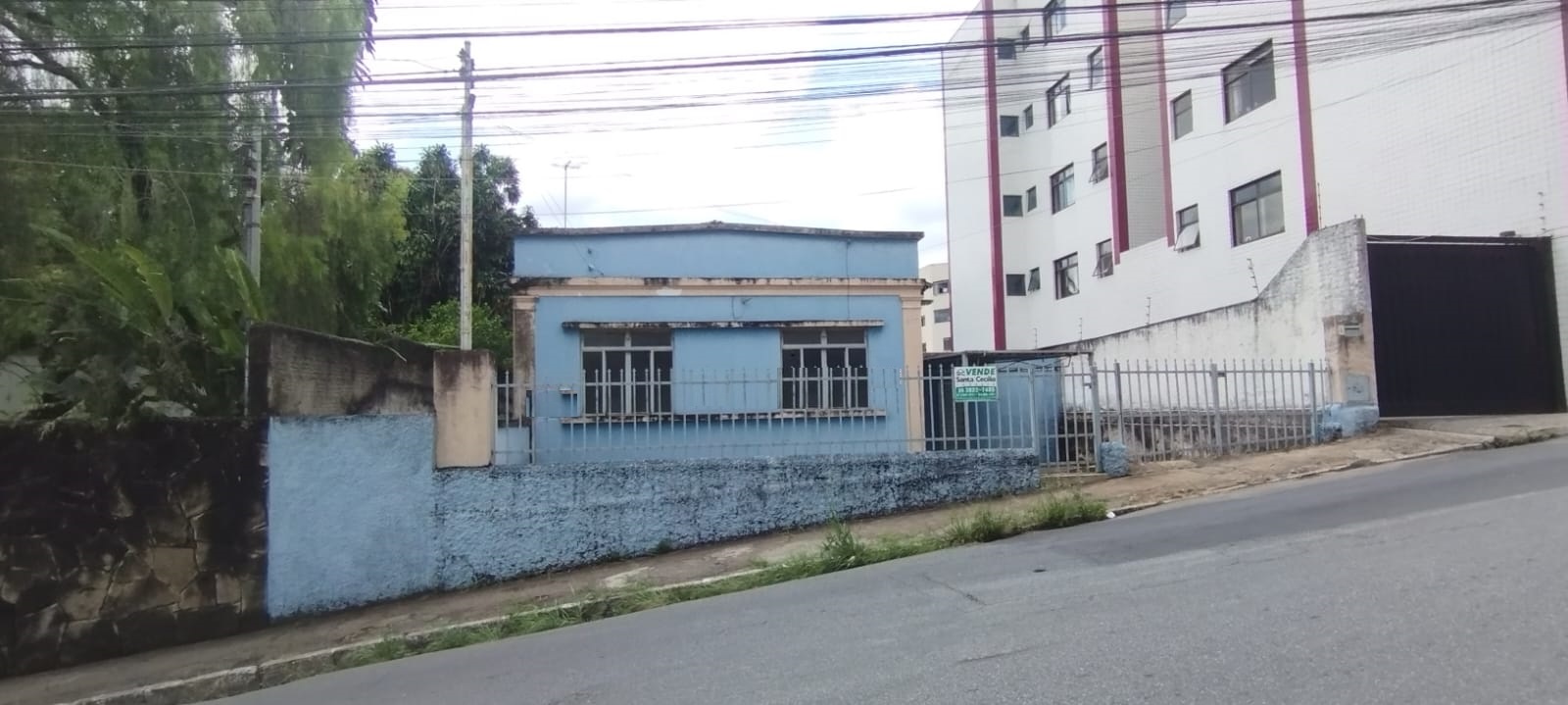 CASA  ANTIGA À VENDA NO CENTRO, LOTE 464,40M².Santa Cecília Imóveis