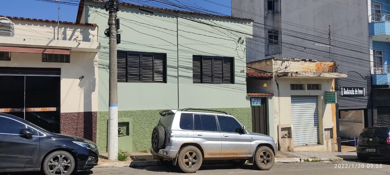 CASA E COMERCIAL À VENDA NO CENTROSanta Cecília Imóveis