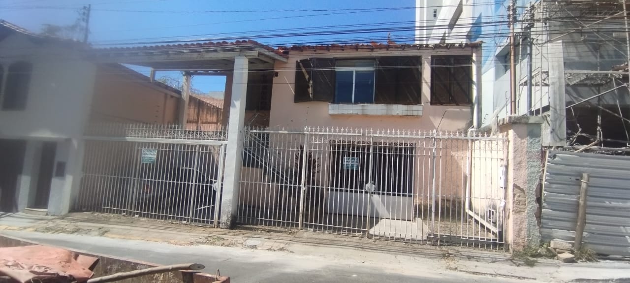 Casa antiga à venda no Centro, lote 360m².Santa Cecília Imóveis