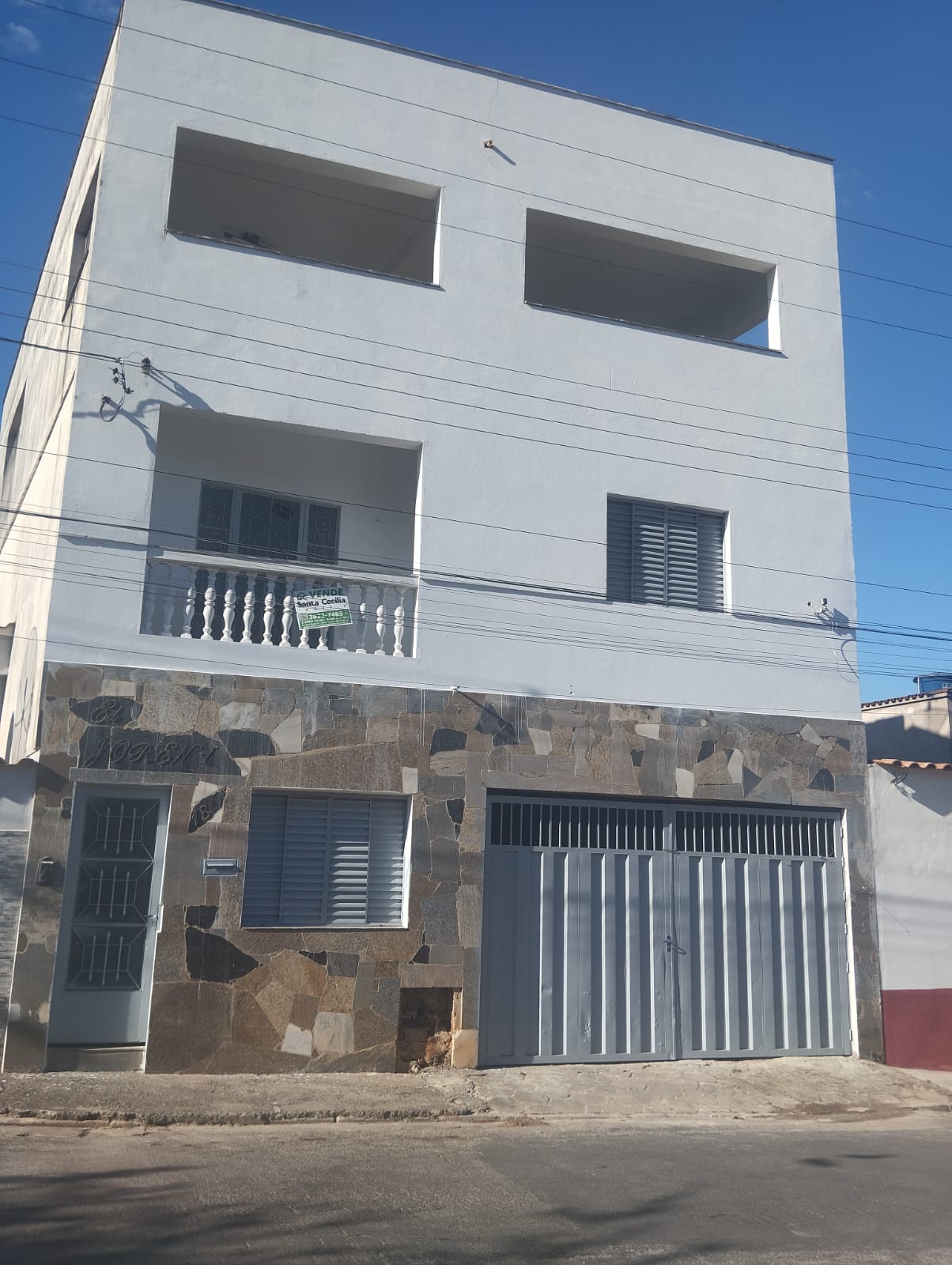 ÓTIMA CASA À VENDA EM RIBEIRÃO VERMELHOSanta Cecília Imóveis