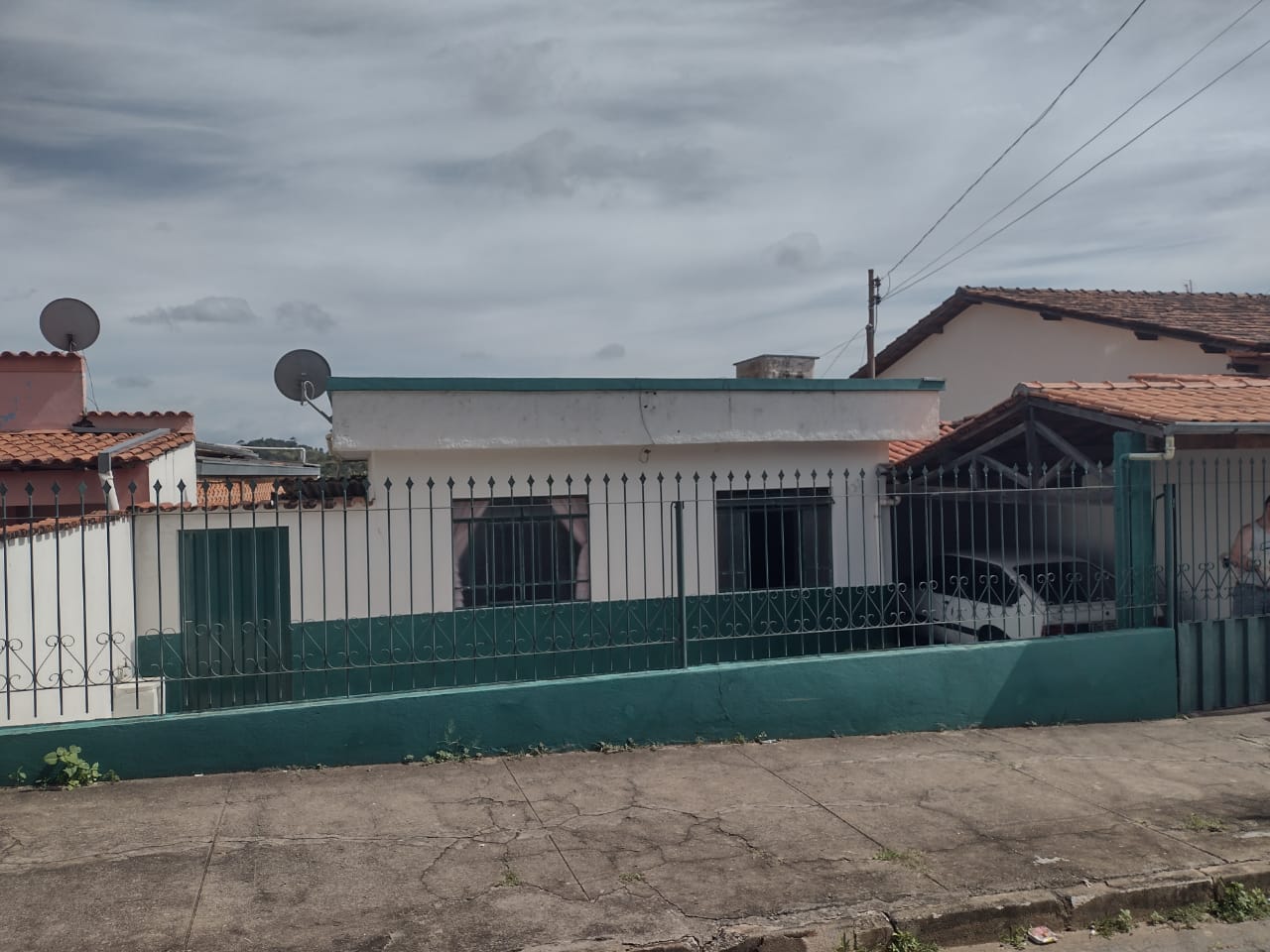 CASA À VENDA NO JARDIM GLÓRIASanta Cecília Imóveis