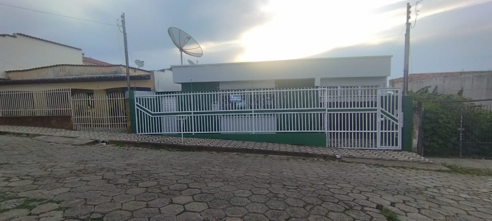 CASA À VENDA NO BAIRRO OURO PRETOSanta Cecília Imóveis