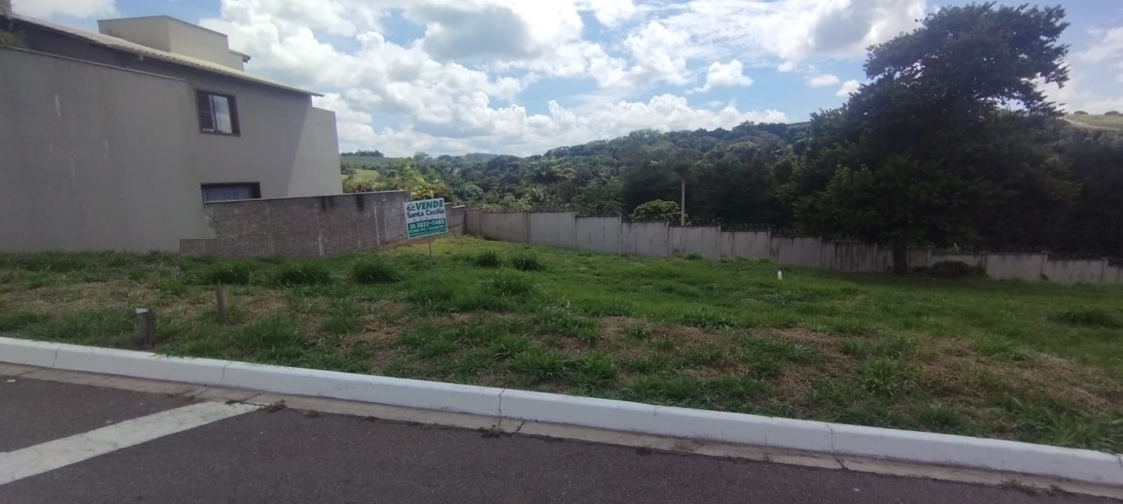 LOTE A VENDA NO CONDOMÍNIO LAVRAS PARQUESanta Cecília Imóveis