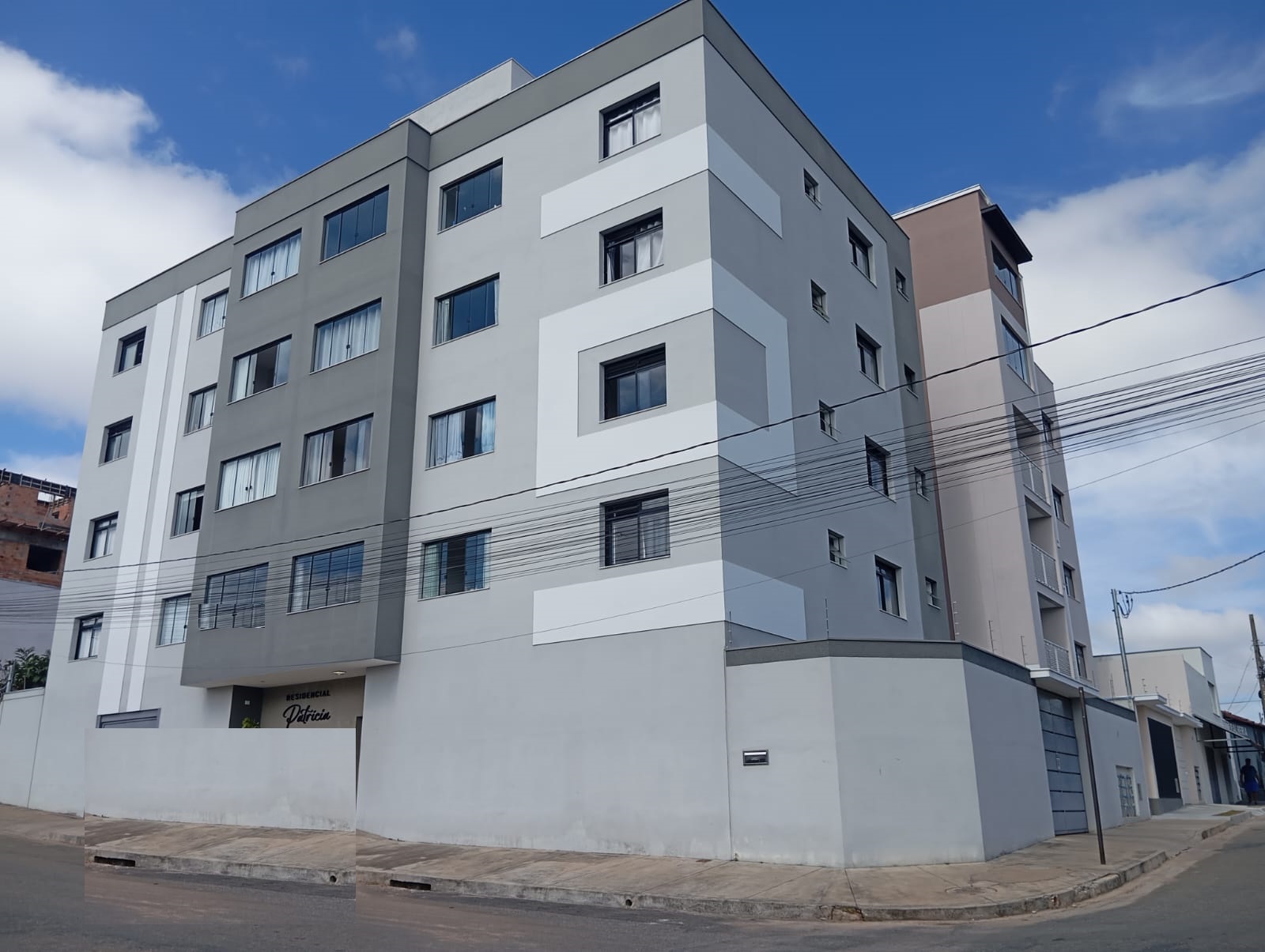 Excelente apartamento à venda Bairro Belvedere, região Central.Santa Cecília Imóveis