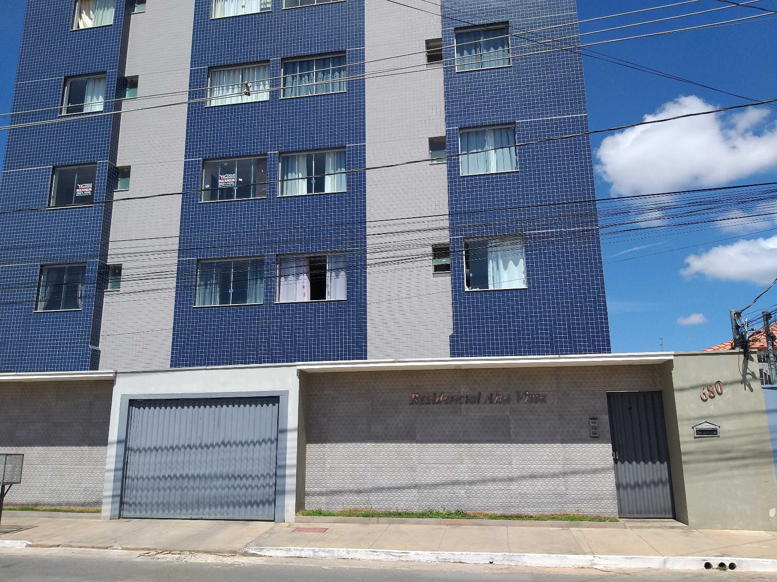Monte Líbano, apartamento com fácil acesso à Ufla, Unilavras e Fadminas.Santa Cecília Imóveis