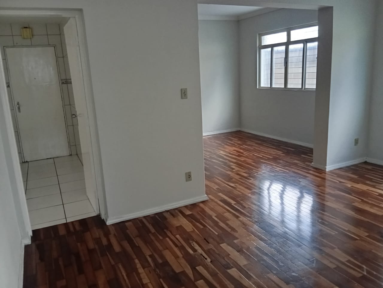 Jardim Fabiana - Amplo apartamento usado à venda.Santa Cecília Imóveis