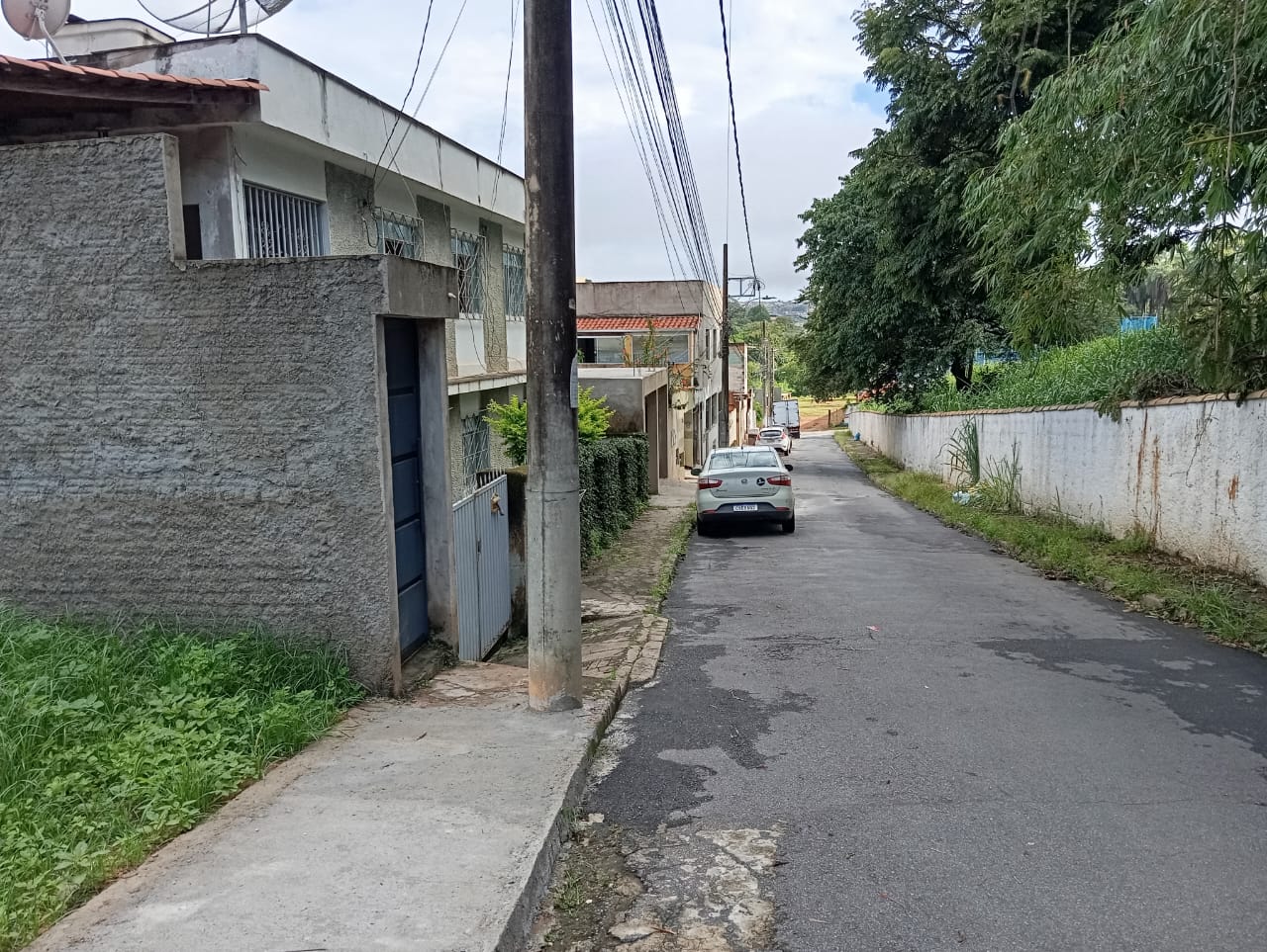 Região Central - Lote com declive à venda, 320m².Santa Cecília Imóveis