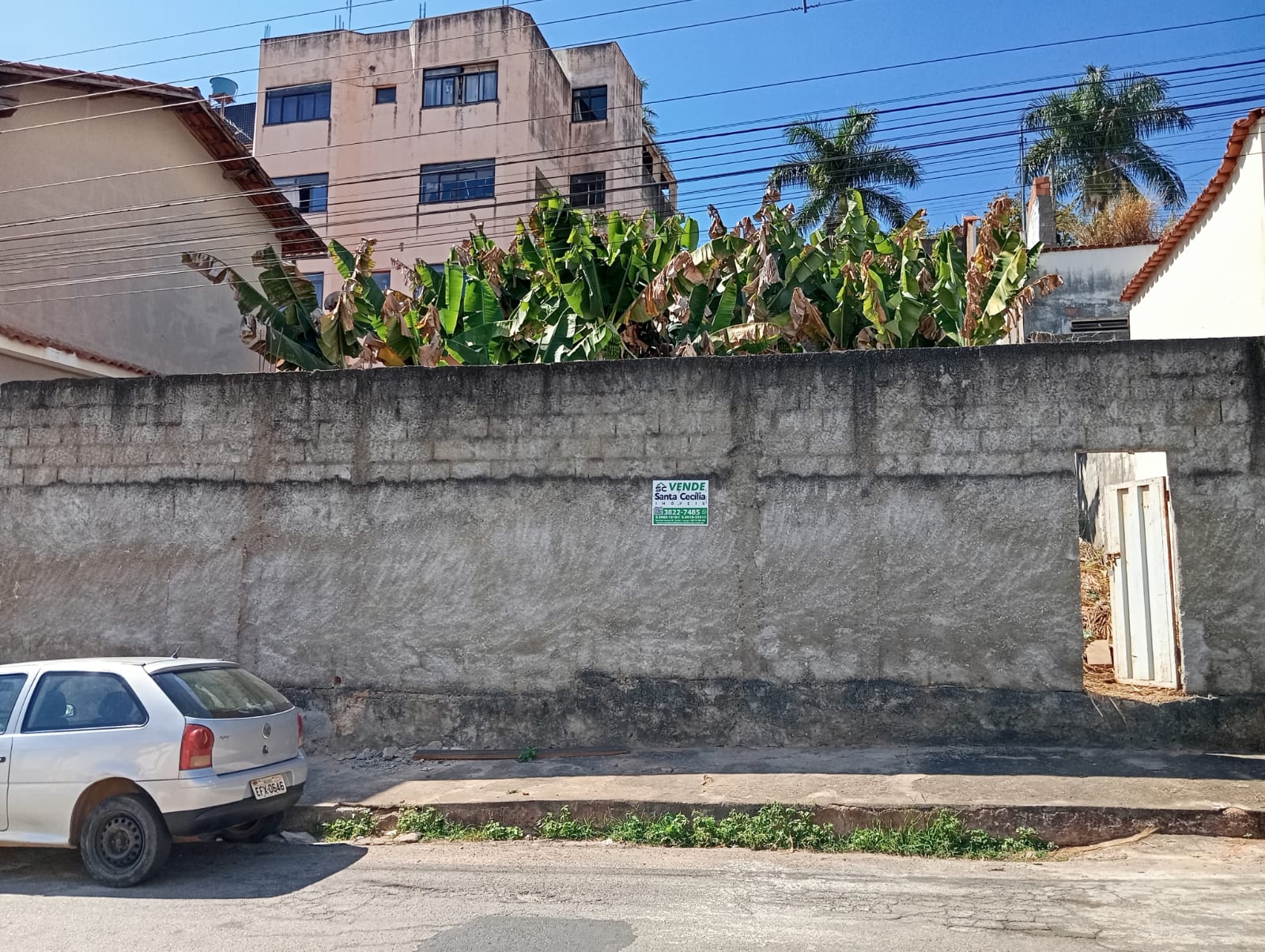 Excelente lote à venda próximo à Unilavras. 362,78m².Santa Cecília Imóveis