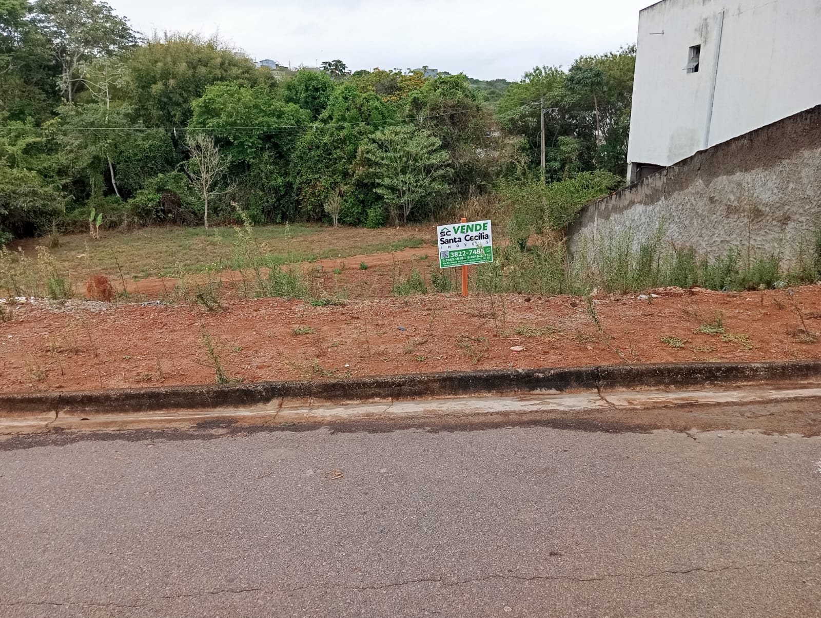 Lote à venda no Morada do Sol II.Santa Cecília Imóveis