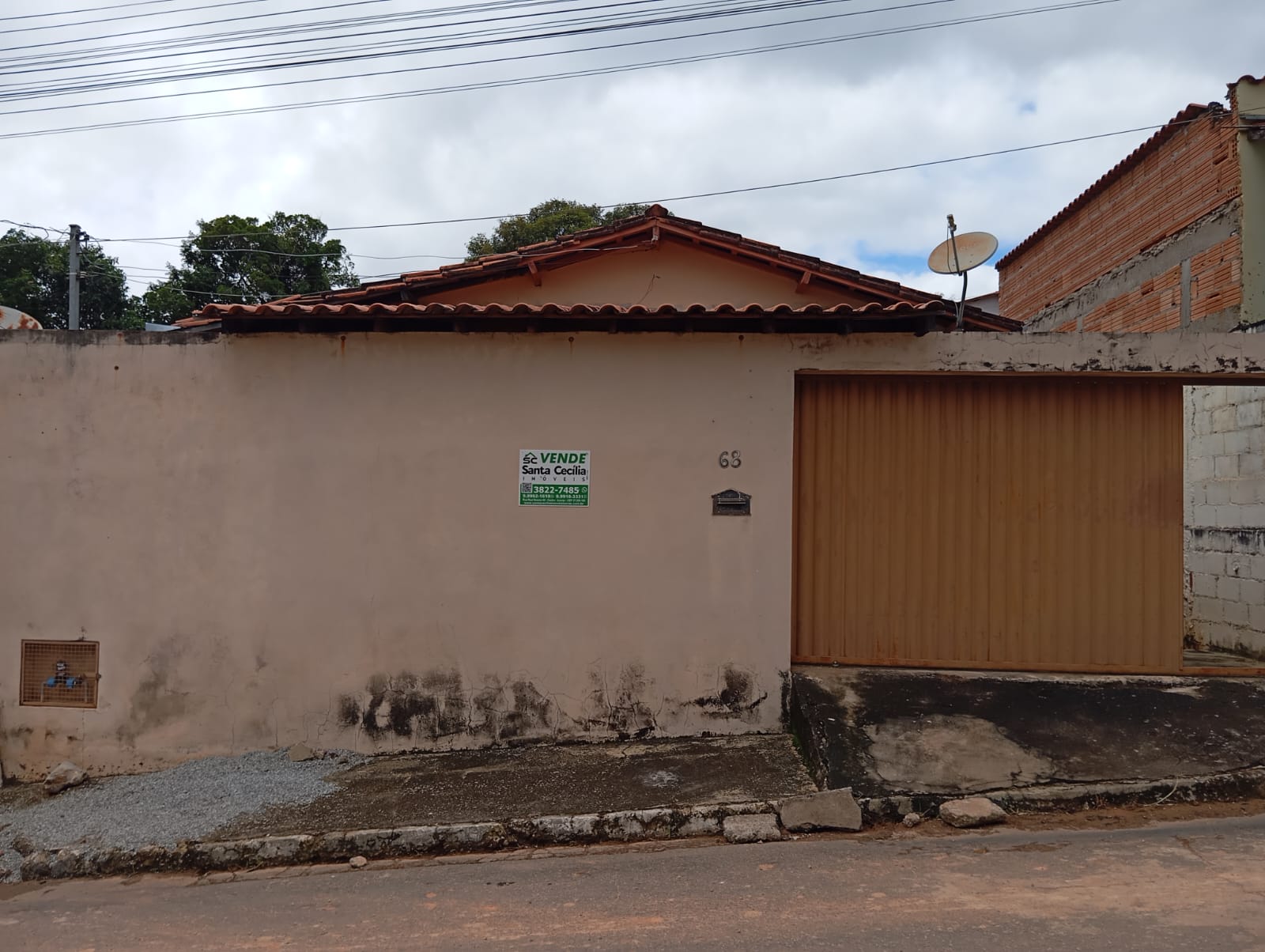 Casa com amplo lote à venda Jd Magnólias, lote 390m².Santa Cecília Imóveis