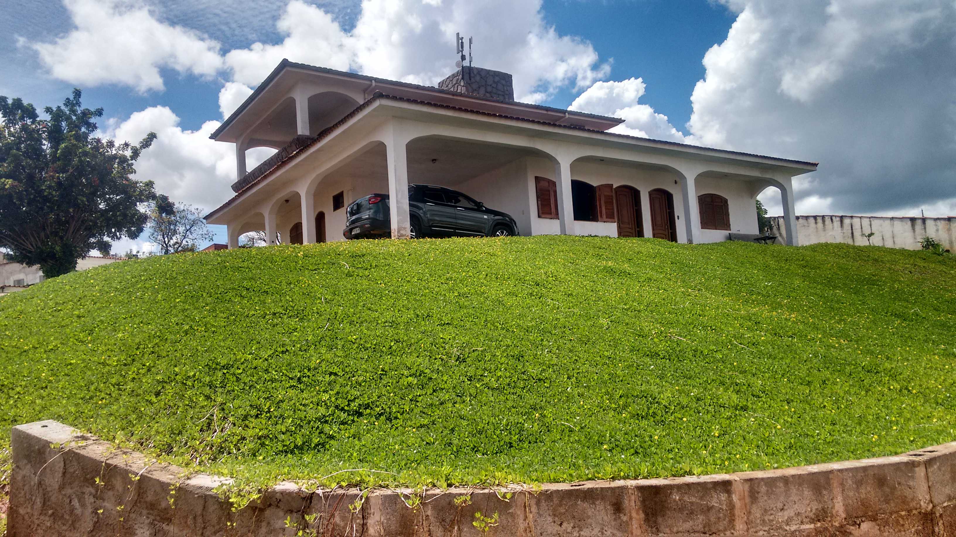 Casa à venda no bairro Jardim Europa, Lote: 1.670m².Santa Cecília Imóveis