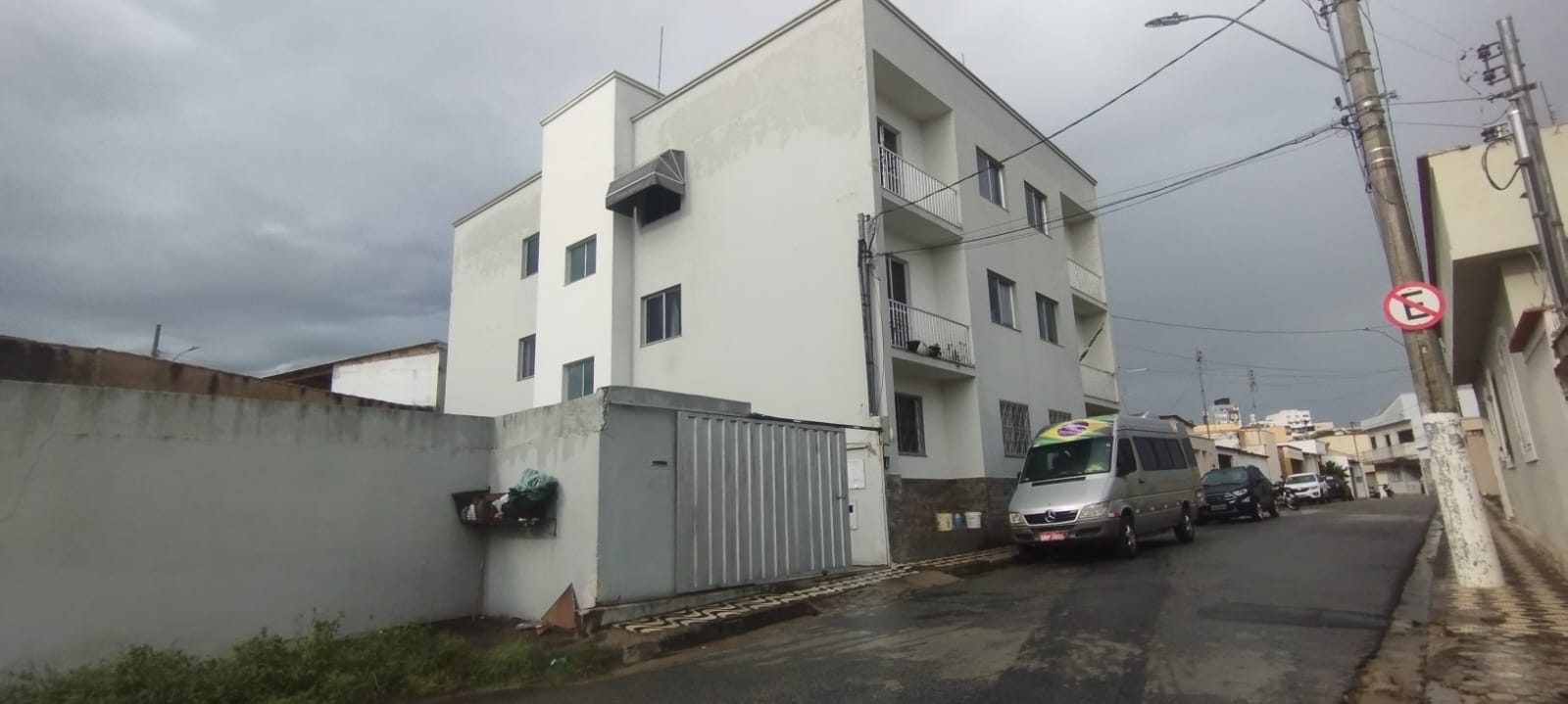 APARTAMENTO A VENDA NO COSTA PINTOSanta Cecília Imóveis