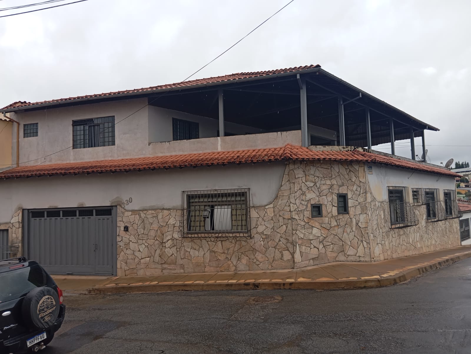 Casa 3 pavimentos à venda Bocaina, área construída: 414m².Santa Cecília Imóveis