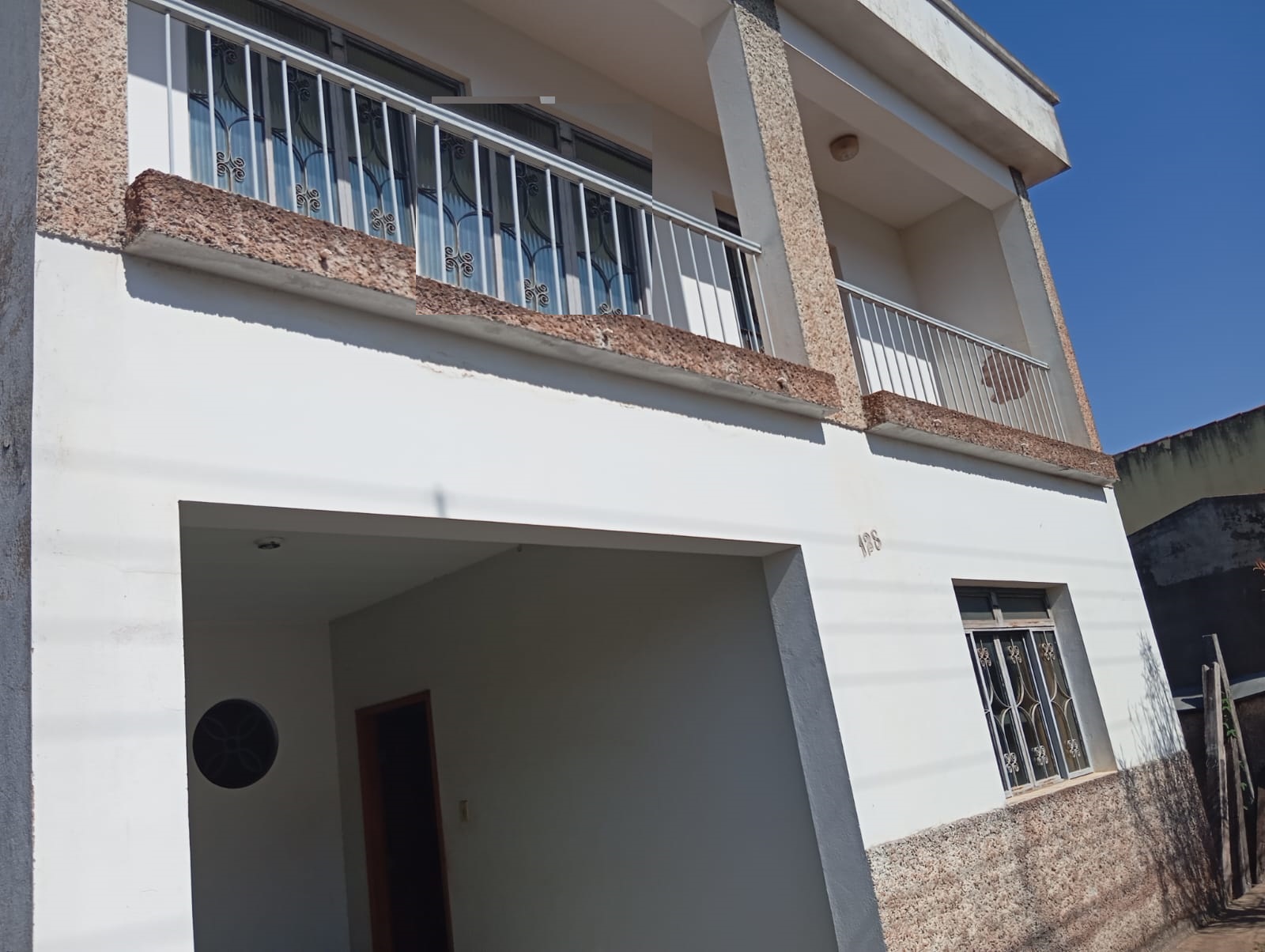 Casa antiga à venda bairro Cruzeiro do Sul. Próximo à Rodoviária.Santa Cecília Imóveis