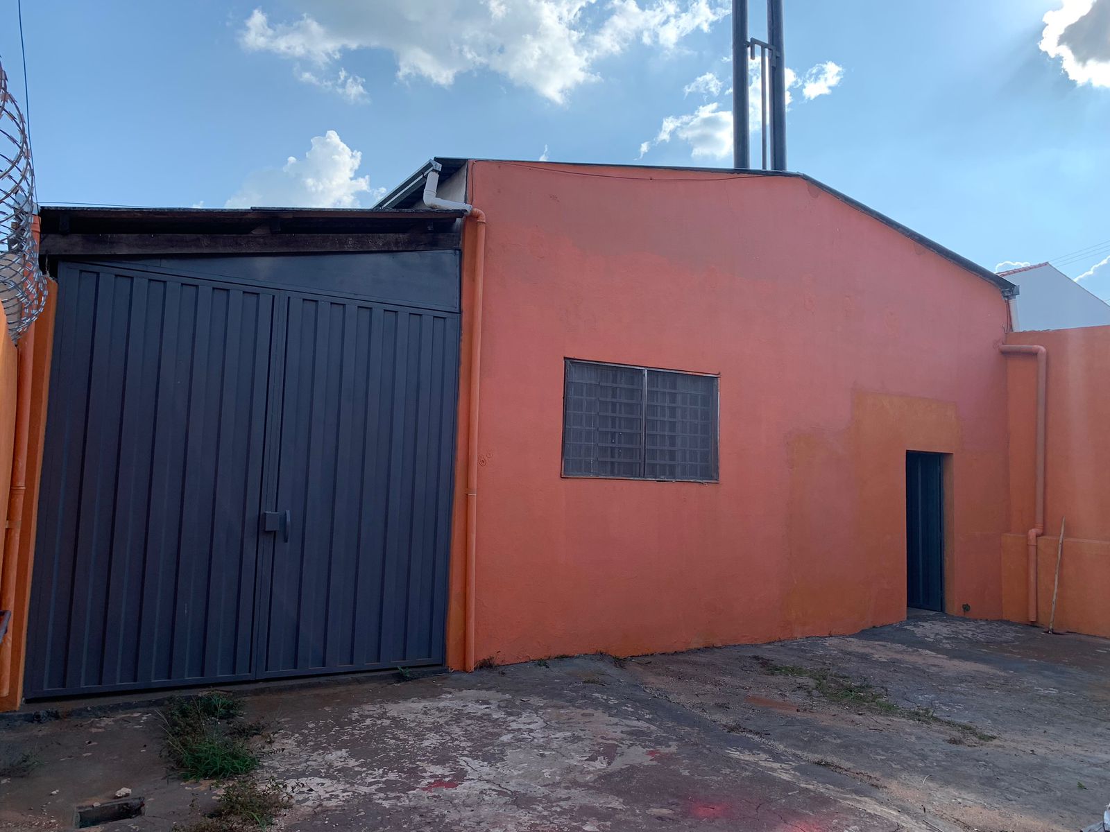 GALPÃO A VENDA NO BAIRRO SERRA AZULSanta Cecília Imóveis