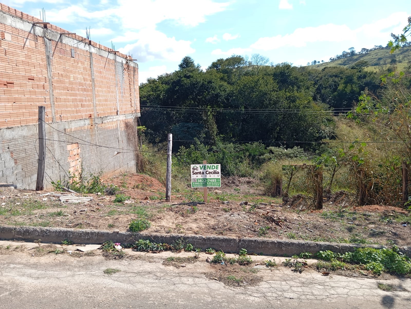 Lote à venda bairro Morada Sol II, 250m².Santa Cecília Imóveis
