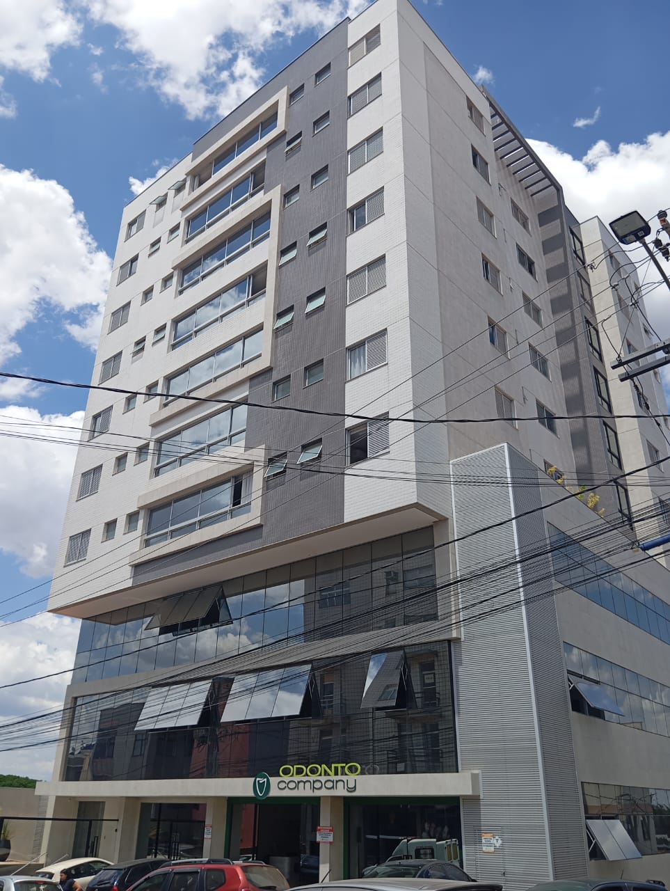 Sala comercial à venda em frente ao Edifício das Clínicas.Santa Cecília Imóveis