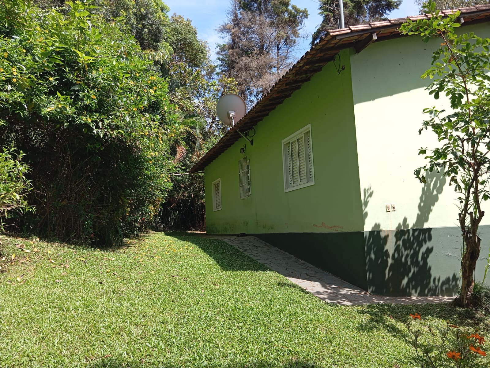 Chácara arborizada 18.000m², à 500m do asfalto.Santa Cecília Imóveis