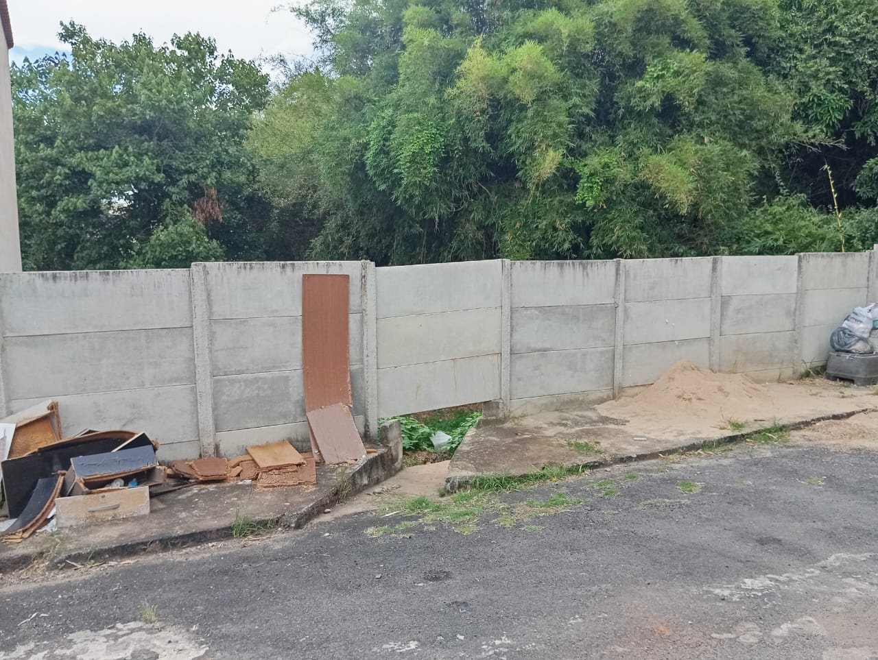 Lote à venda bairro Bocaina, 255m².Santa Cecília Imóveis
