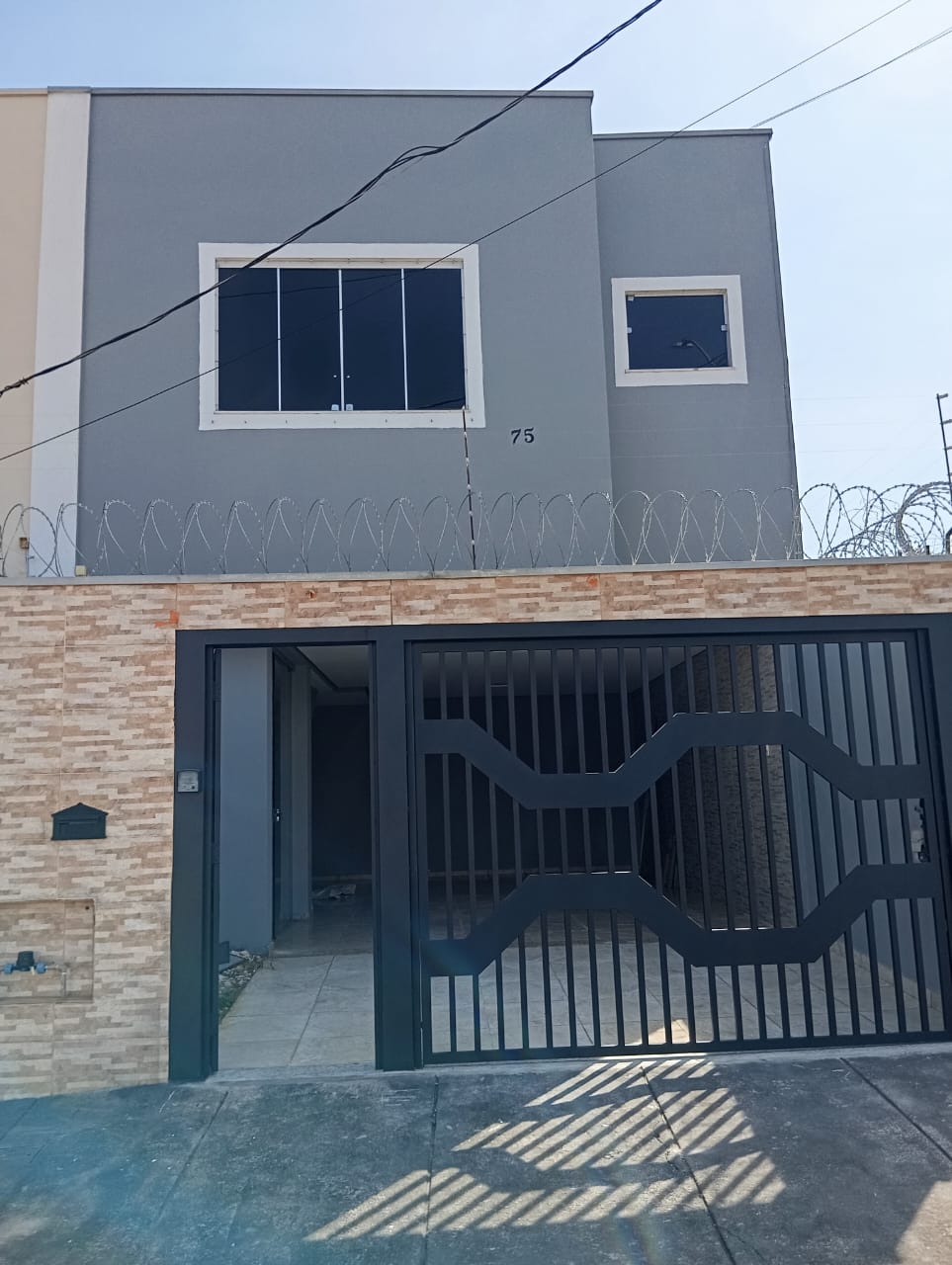 Casa aconchegante à venda bairro Ouro Verde. Lote 150m².Santa Cecília Imóveis