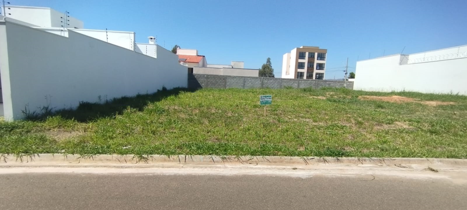 LOTE A VENDA NO PARQUE LESTESanta Cecília Imóveis