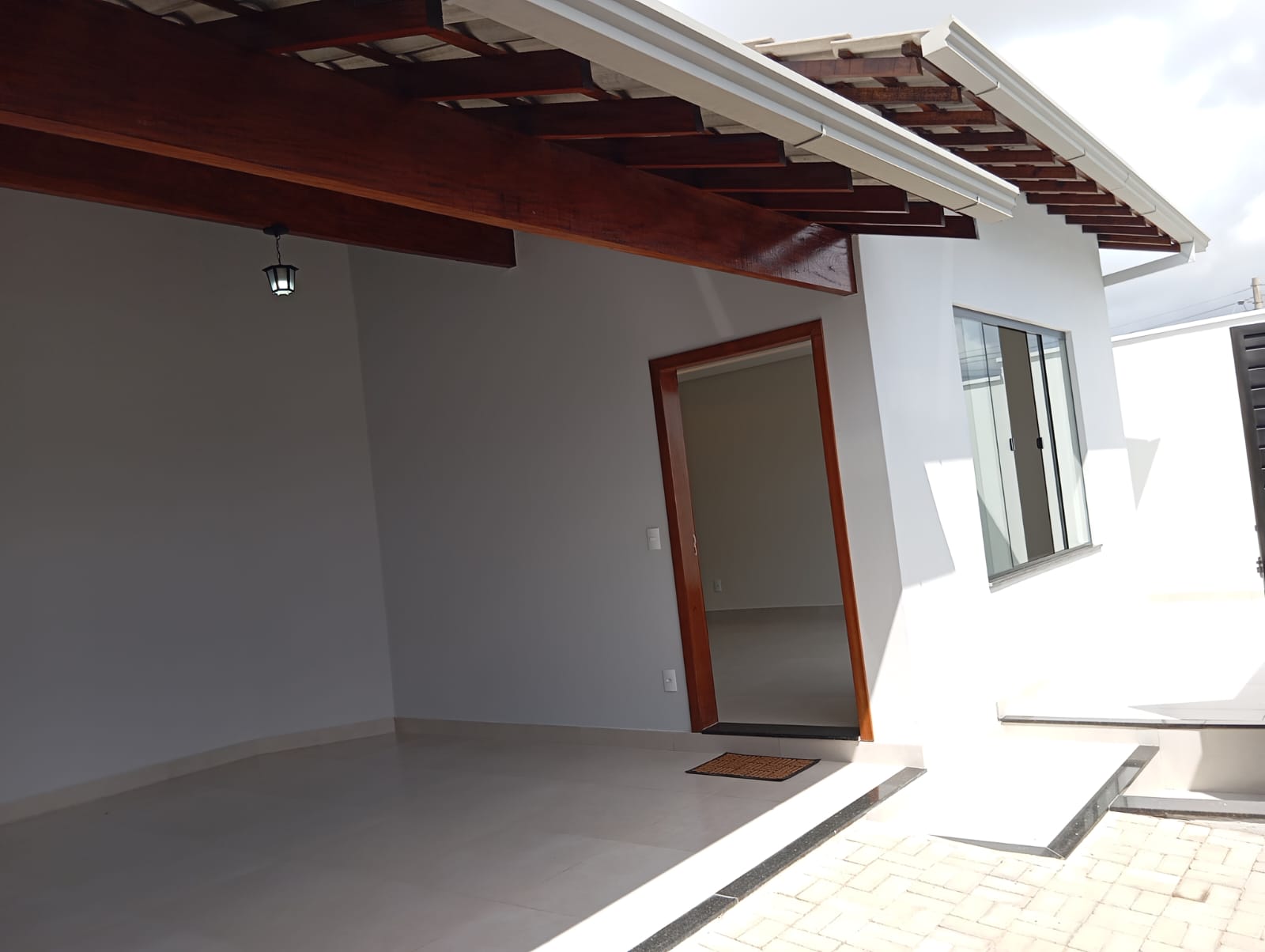 Linda casa nova à venda no bairro Altavilla Lavras.Santa Cecília Imóveis