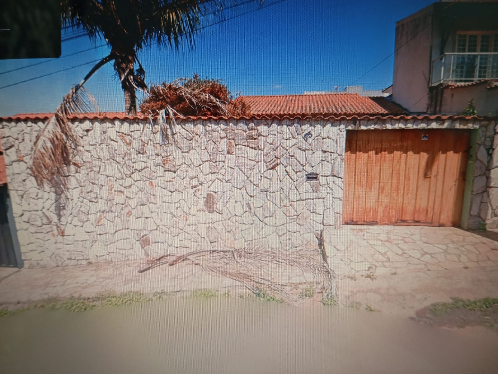 Imóvel composto por 2 casas, Serra Azul. Lote 360m².Santa Cecília Imóveis