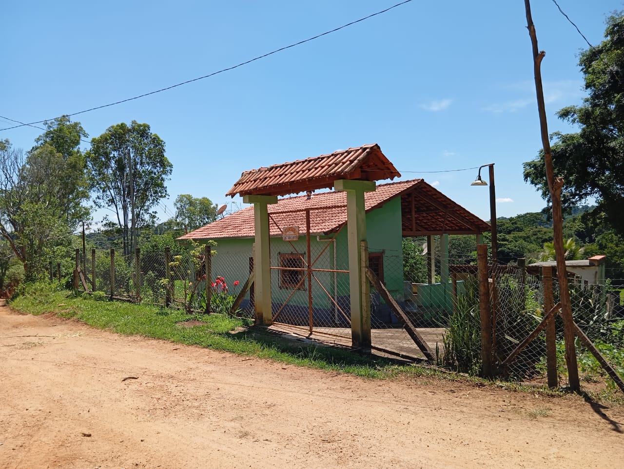 Chácara às margens do Rio Capivari - 2.100m².Santa Cecília Imóveis