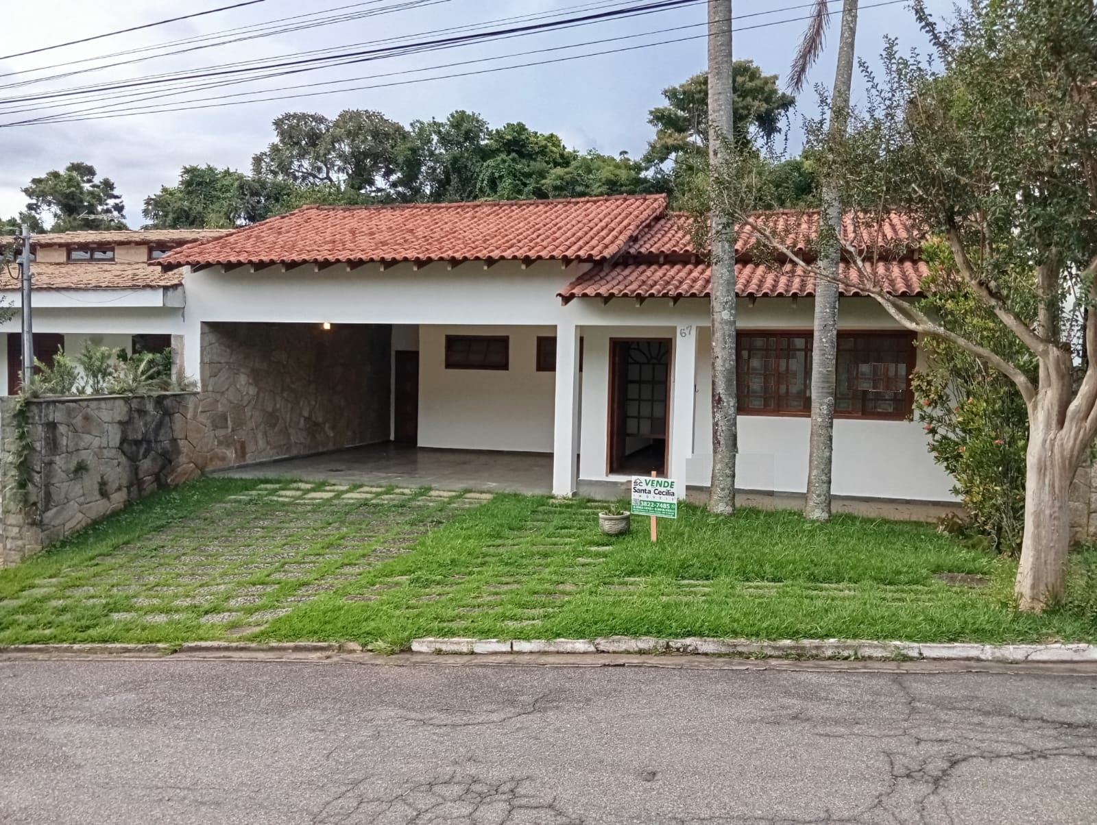Casa alto padrão condomínio Aldeia de Sagres.Santa Cecília Imóveis