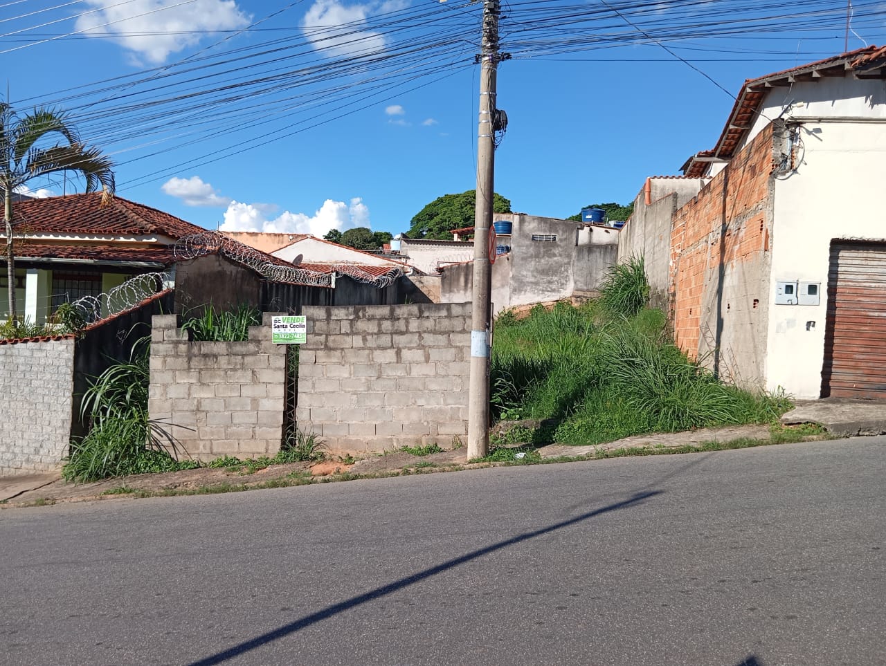 Lote à venda bairro Belizandra, fácil acesso ao centro, 220m².Santa Cecília Imóveis