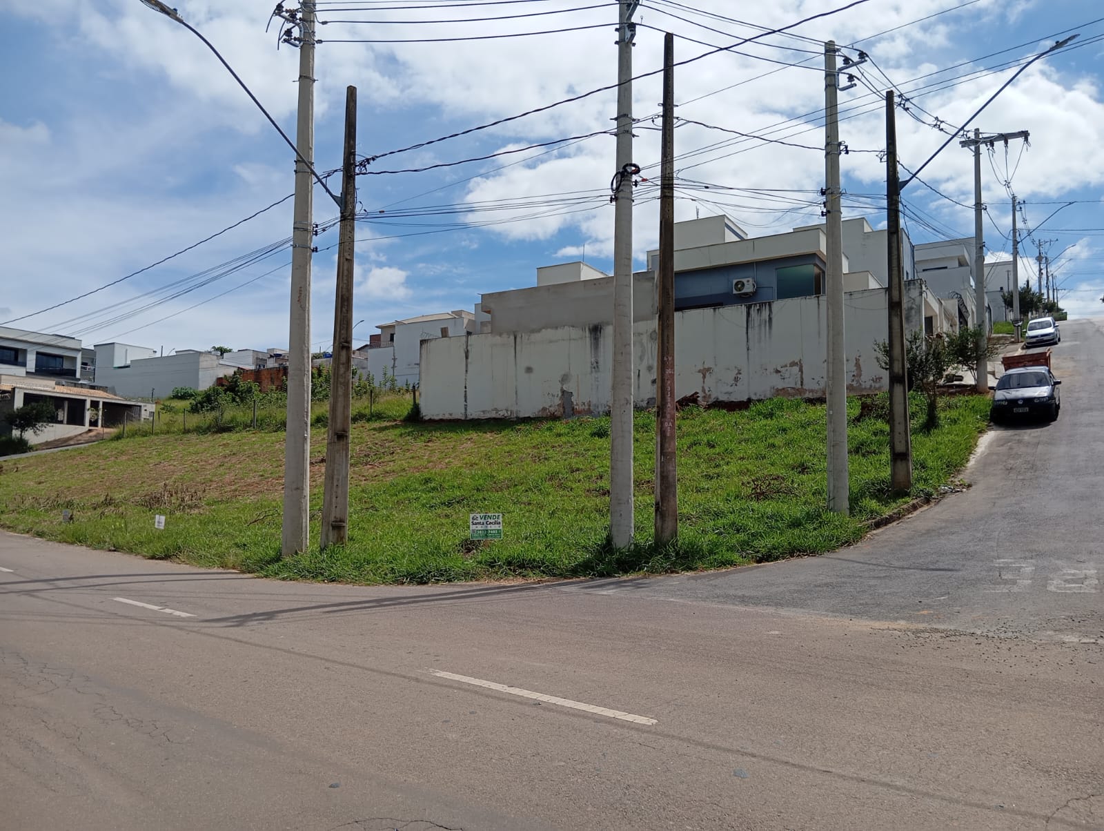 Lote à venda próximo ao novo Shopping, 307,11m².Santa Cecília Imóveis