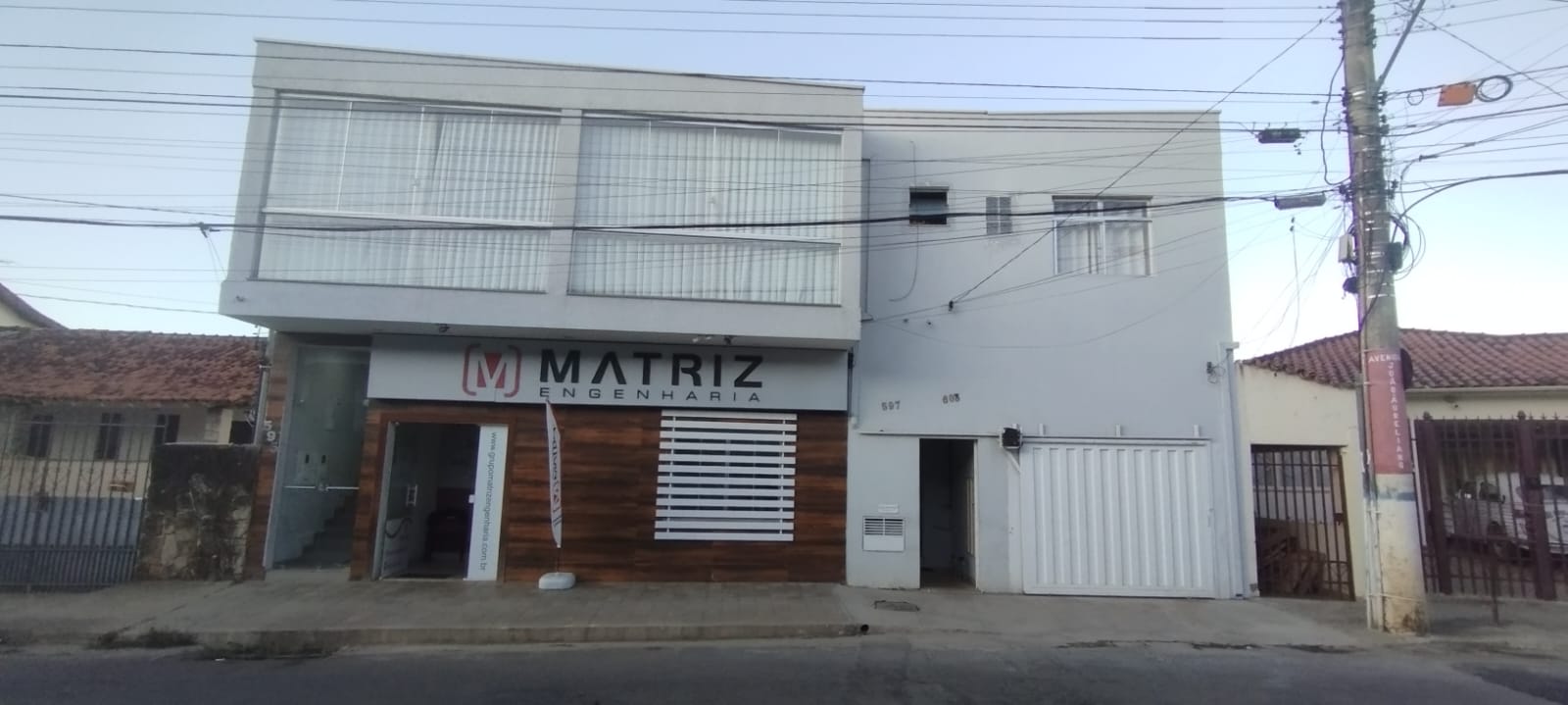 SOBRADO A VENDA EM AVENIDA PRINCIPAL Santa Cecília Imóveis