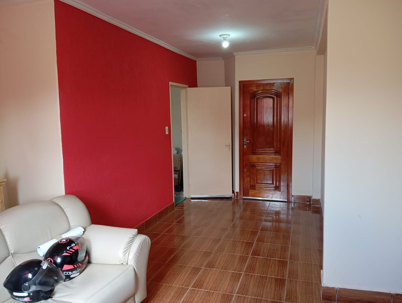 Casa bem localizada, bairro Fátima, lote: 128,84m².Santa Cecília Imóveis