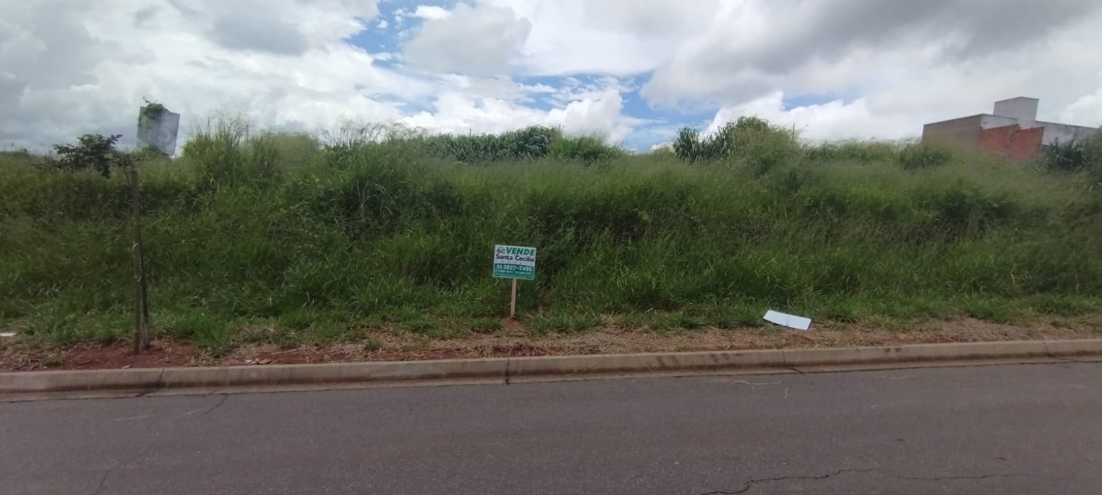 LOTE A VENDA NO PORTAL DA MATASanta Cecília Imóveis