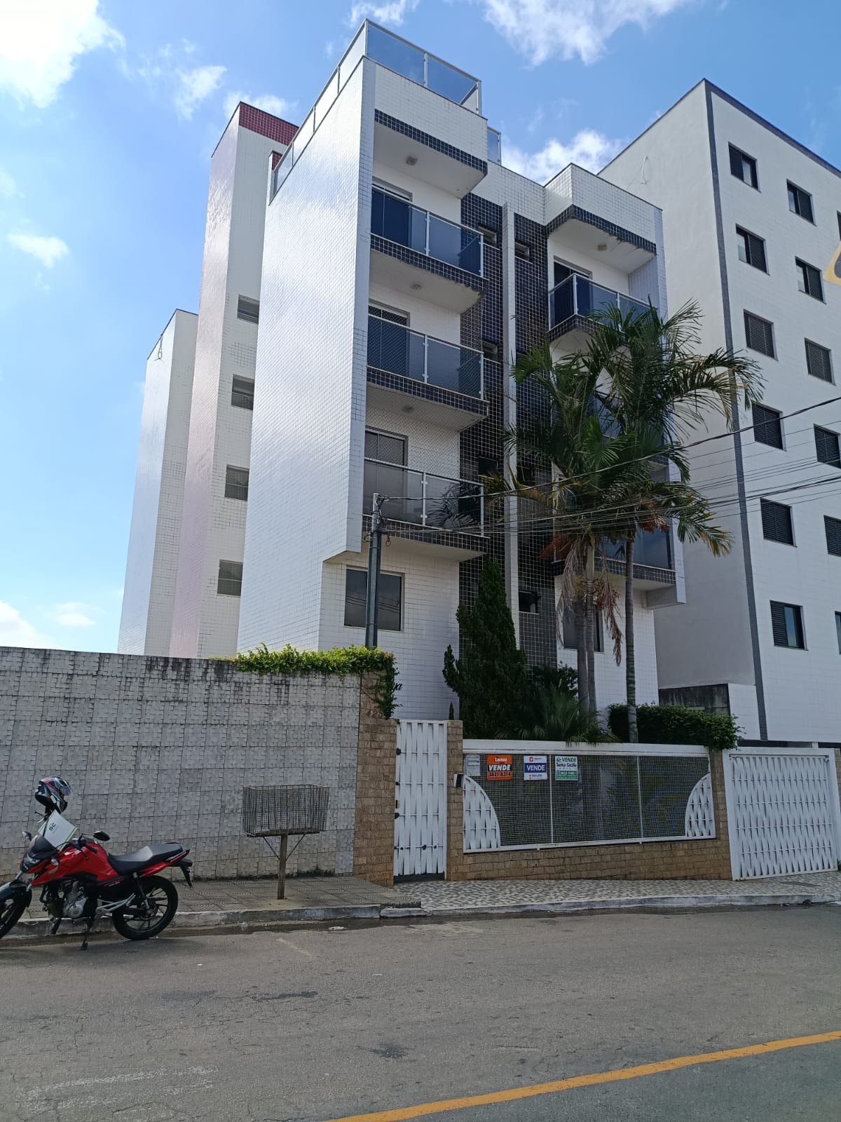 Monte Líbano - apartamento nas proximidades da Ufla.Santa Cecília Imóveis