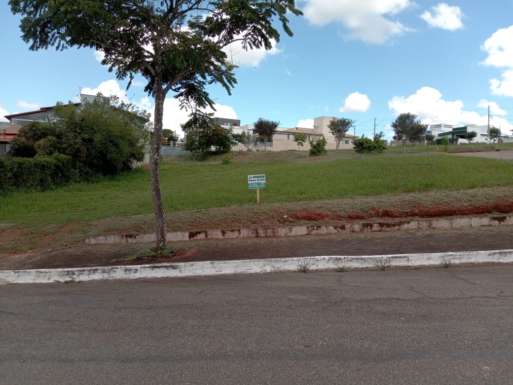 LOTE A VENDA NO CONDOMÍNIO PORTO DA PEDRASanta Cecília Imóveis