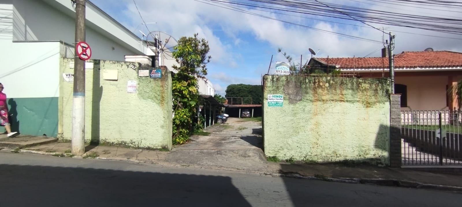 LOTE NO CENTRO DE LAVRASSanta Cecília Imóveis