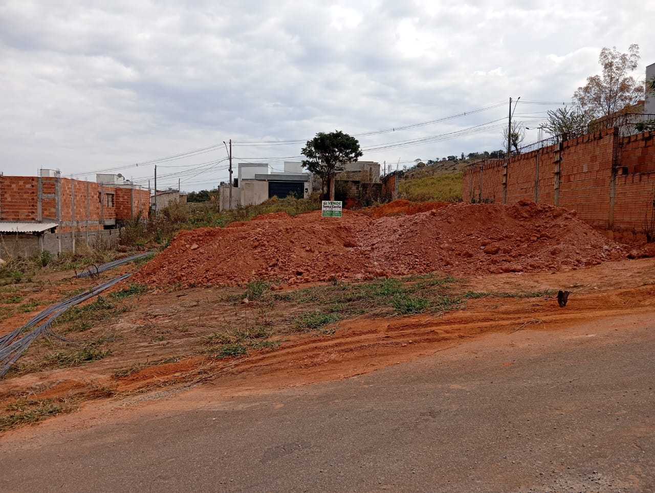Lote à venda Morada Sol III, 300m².Santa Cecília Imóveis
