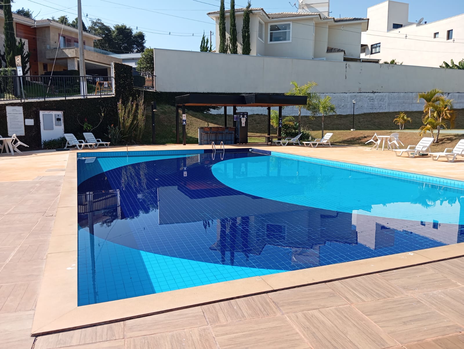Condomínio Montserrat, lote à venda 600m² de área.Santa Cecília Imóveis