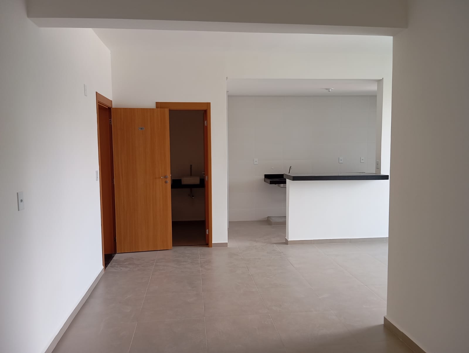 Apartamento novo à venda no centro - 2 suítes.Santa Cecília Imóveis