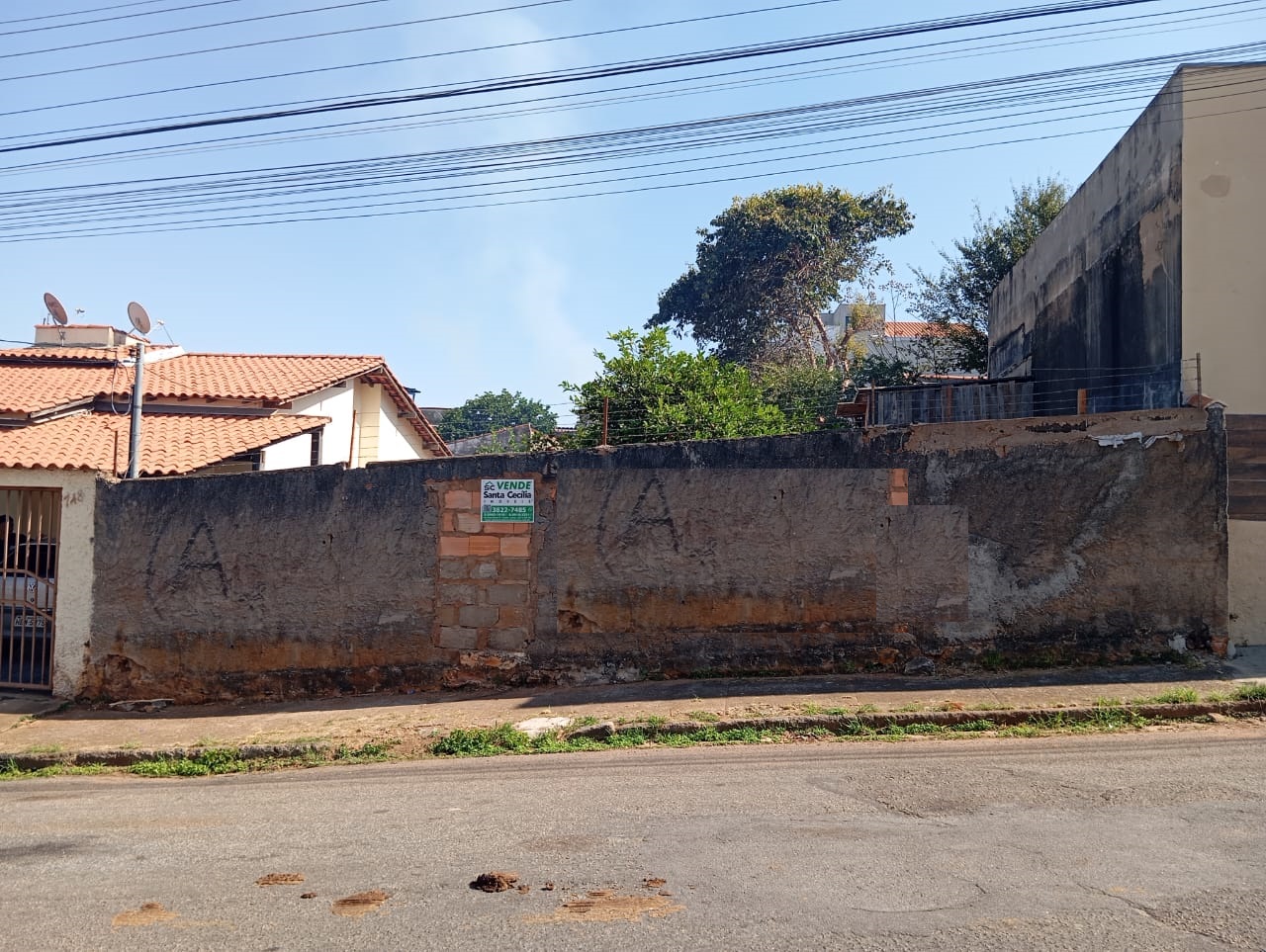 Lote à venda no bairro Cruzeiro do Sul, 183m².Santa Cecília Imóveis