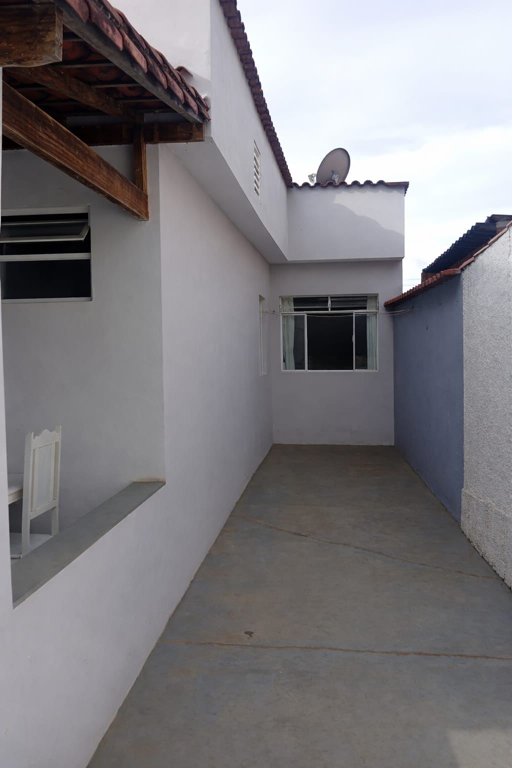 Casa espaçosa à venda na região Central, área construída: 143,58m².Santa Cecília Imóveis