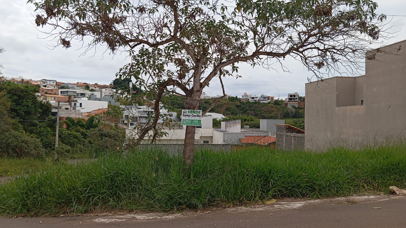 Lotes à venda Residencial Santana com preços a partir de R$127.500,00.Santa Cecília Imóveis